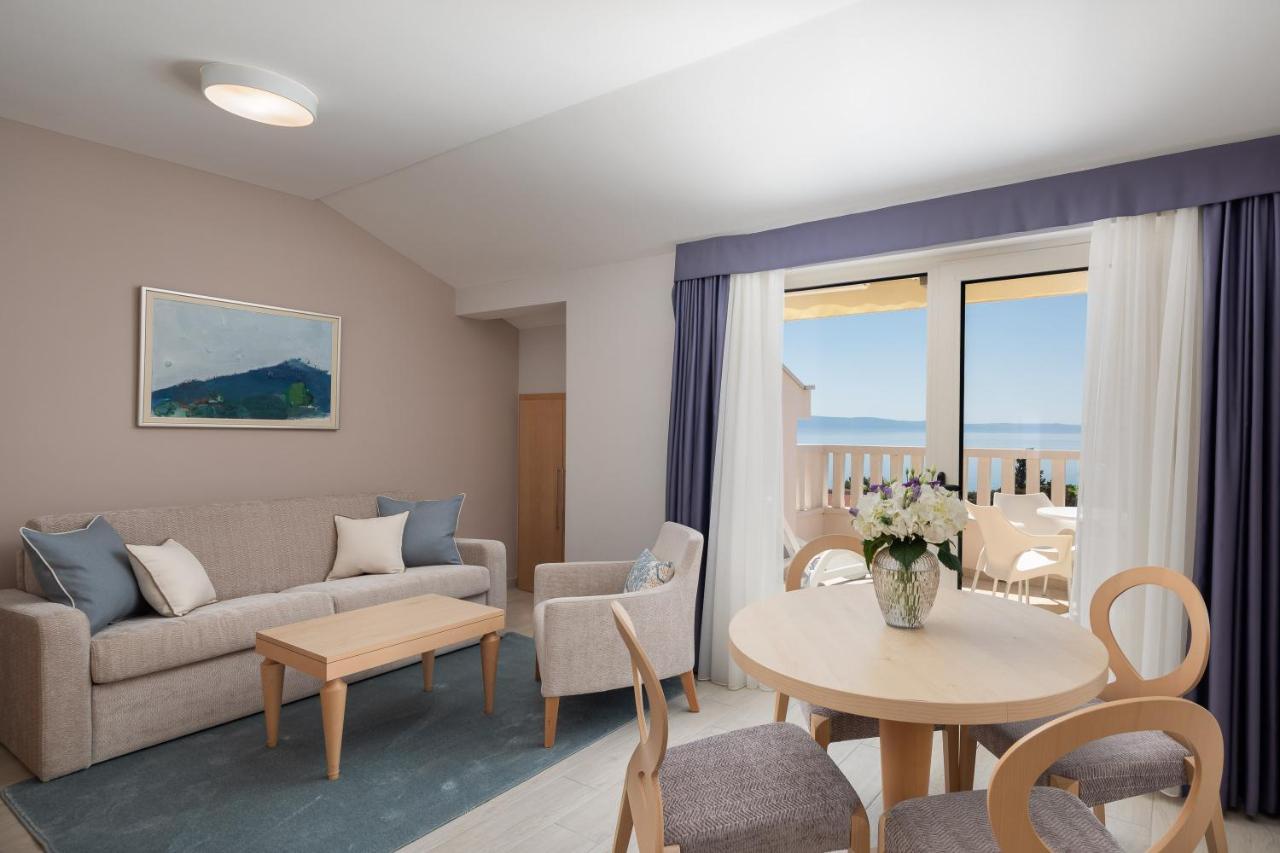 Tučepi Aparthotel Flora المظهر الخارجي الصورة