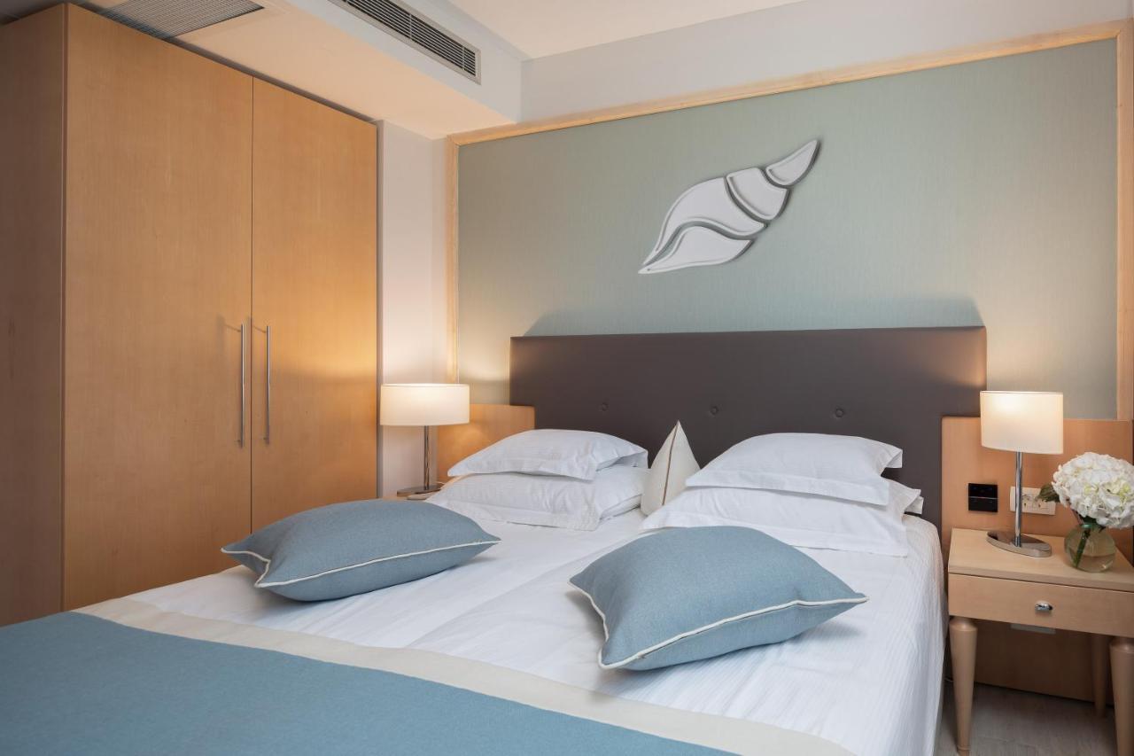 Tučepi Aparthotel Flora المظهر الخارجي الصورة