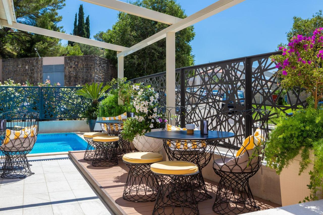 Tučepi Aparthotel Flora المظهر الخارجي الصورة