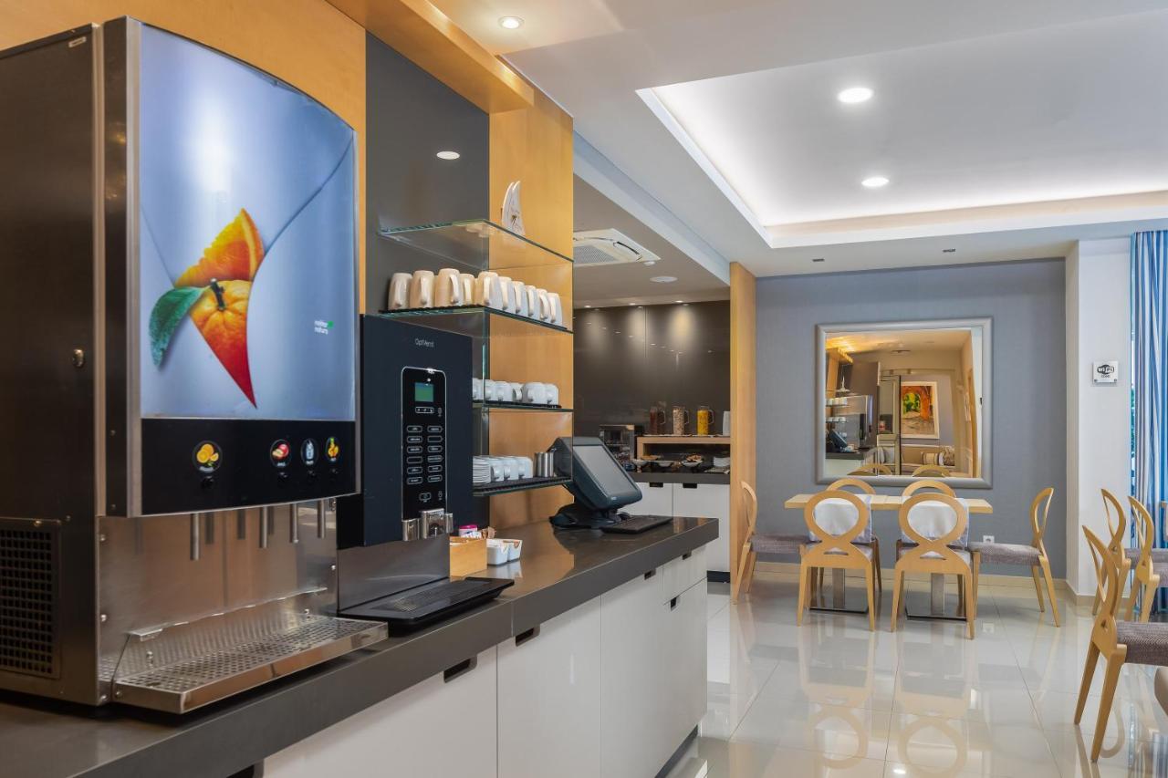 Tučepi Aparthotel Flora المظهر الخارجي الصورة